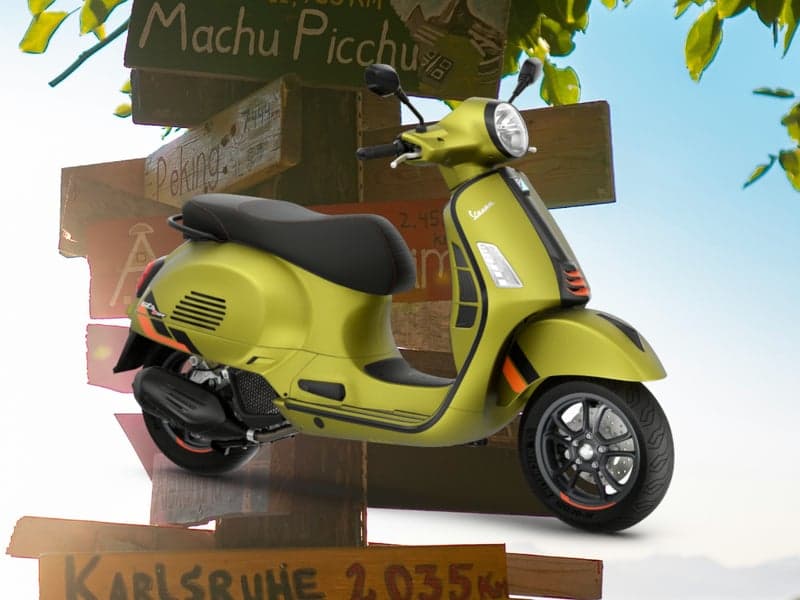 Scooters & Motorbikes